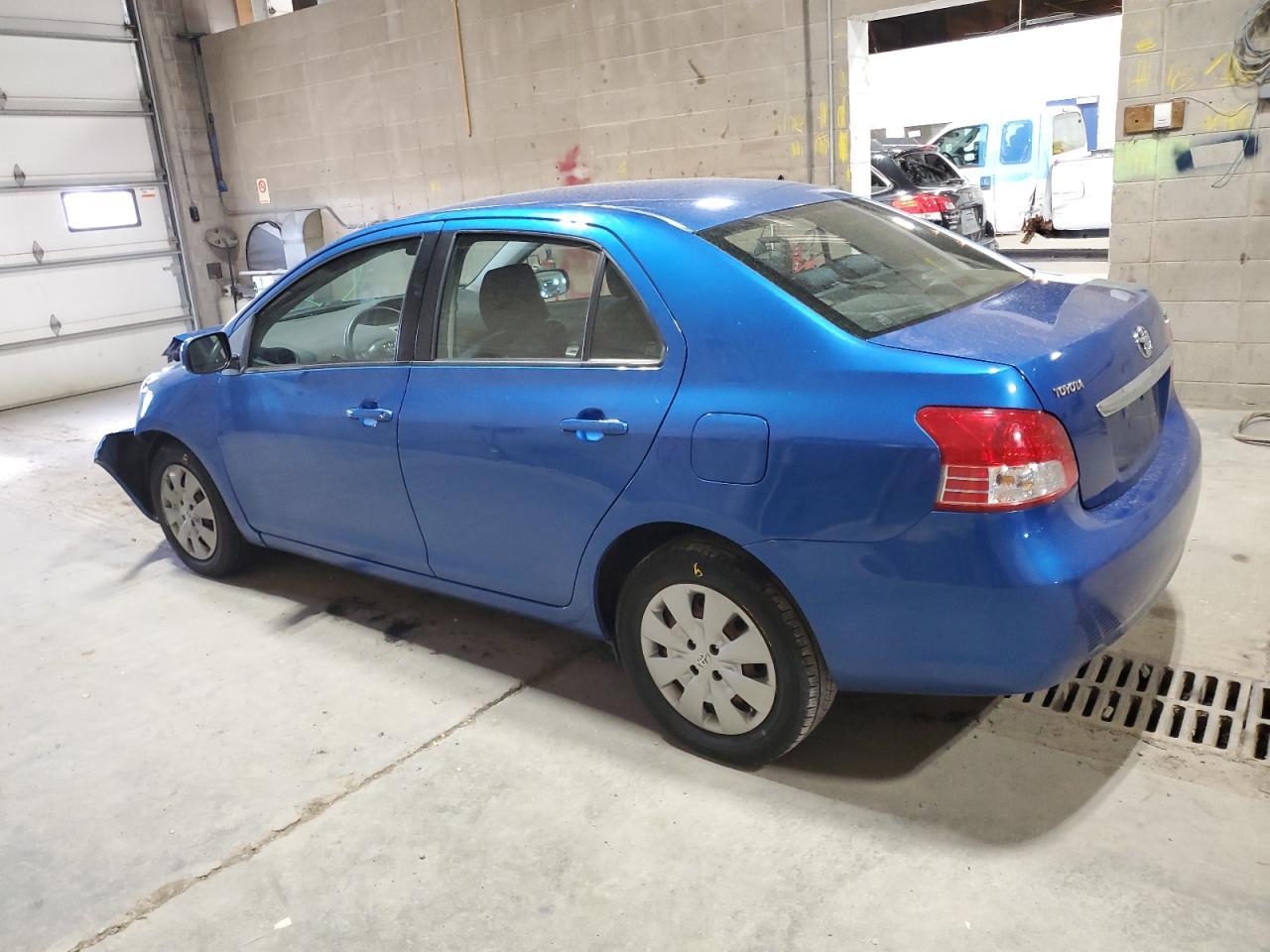 2010 TOYOTA YARIS