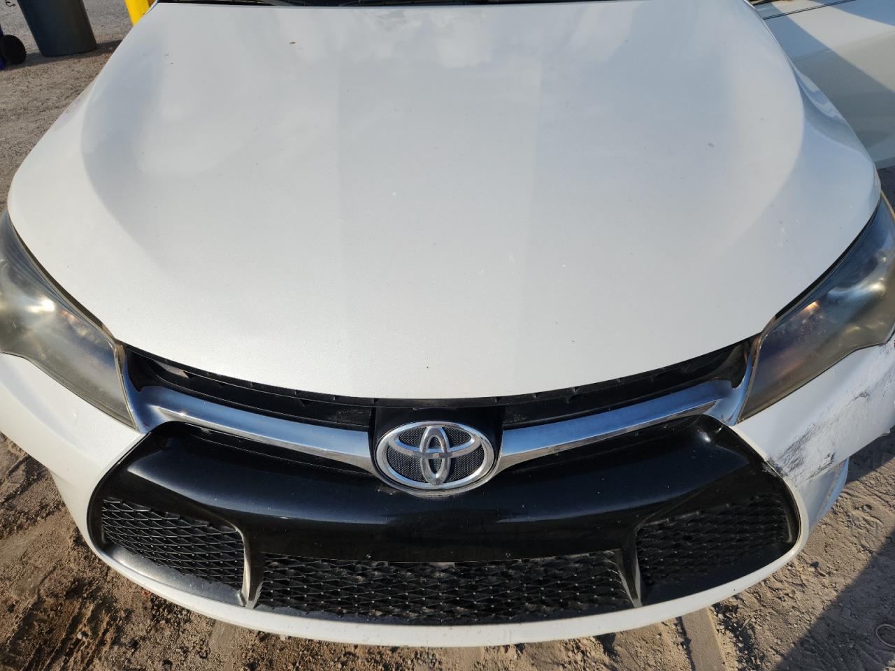 2016 TOYOTA CAMRY