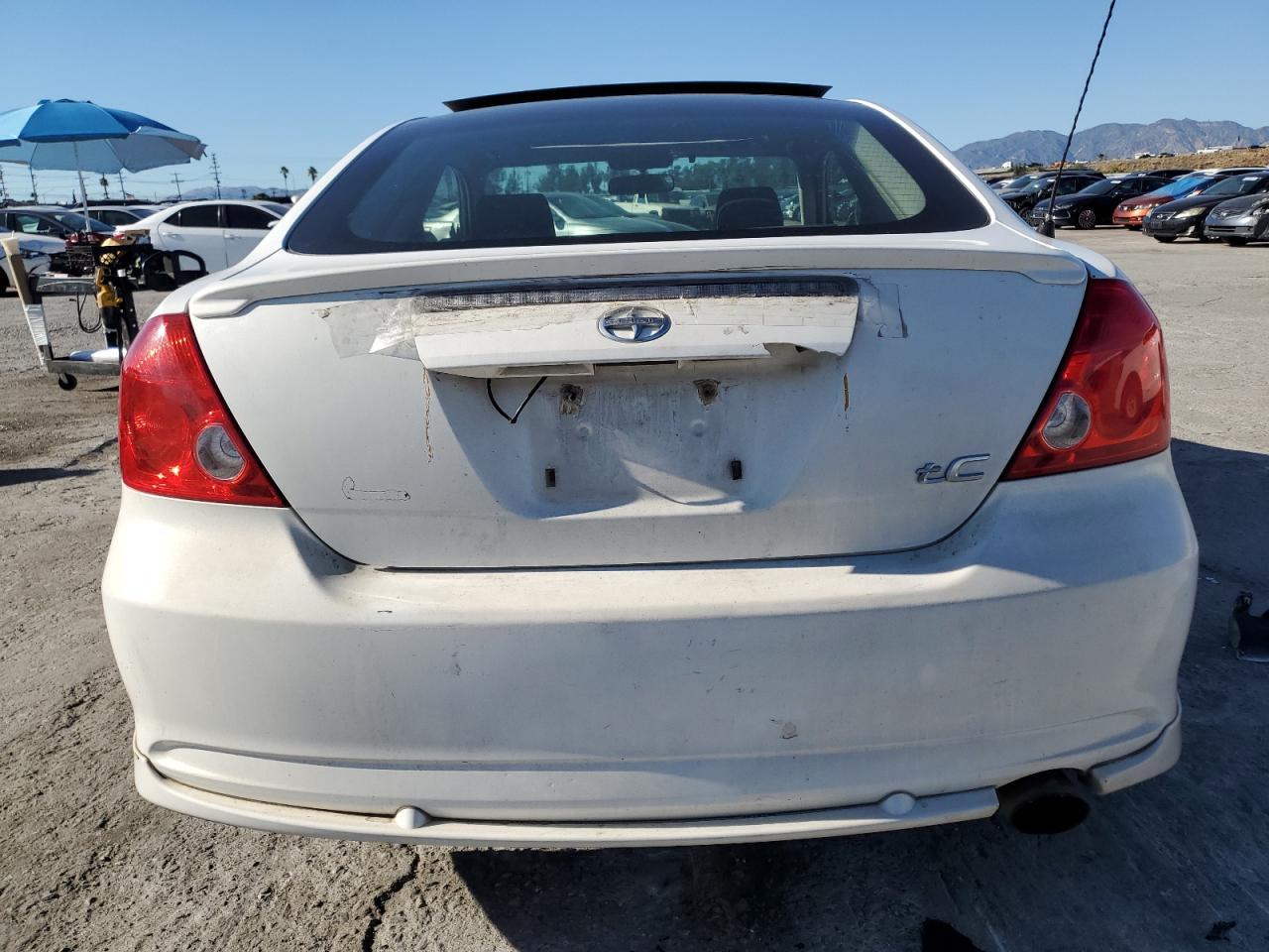 2005 TOYOTA SCION