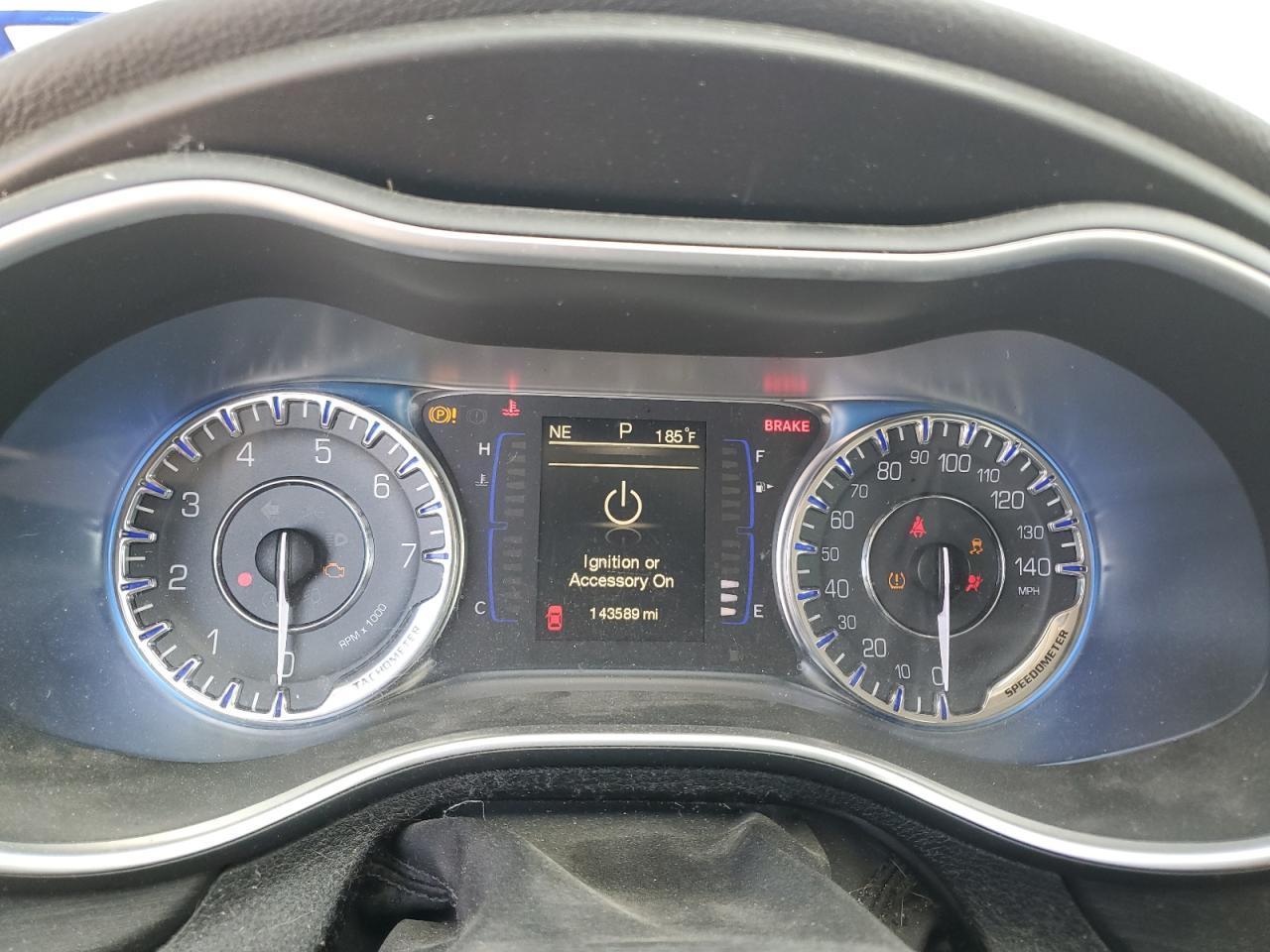 2015 CHRYSLER 200