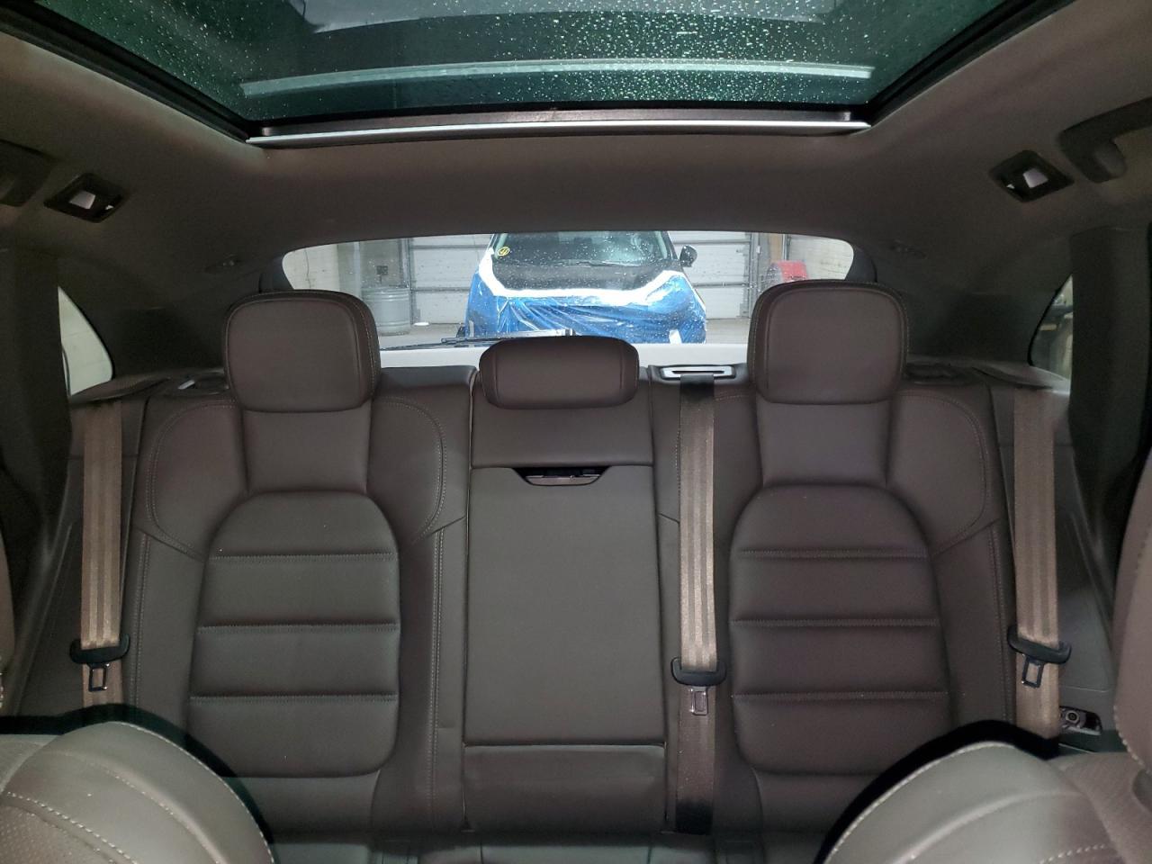 2023 PORSCHE Macan