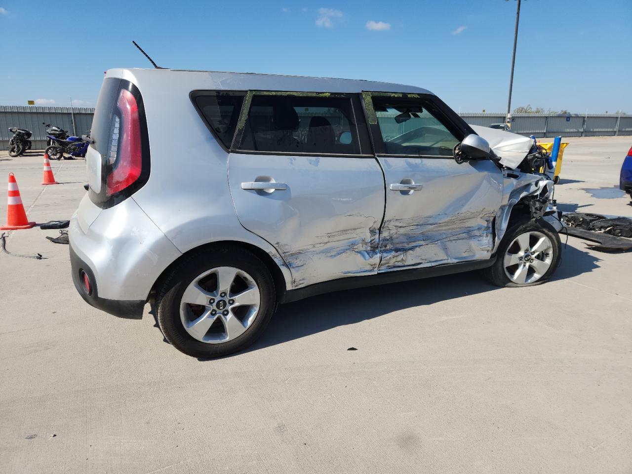 2017 KIA SOUL