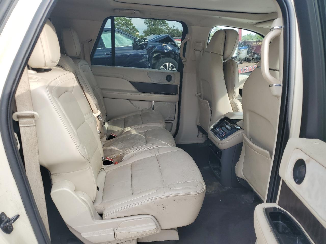 2018 LINCOLN Navigator