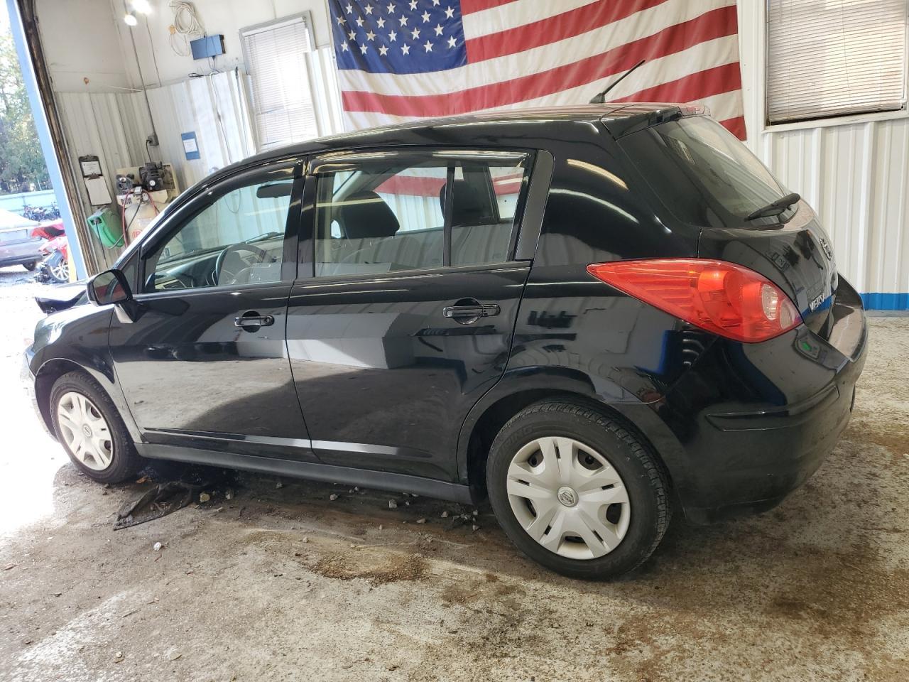 2010 NISSAN VERSA