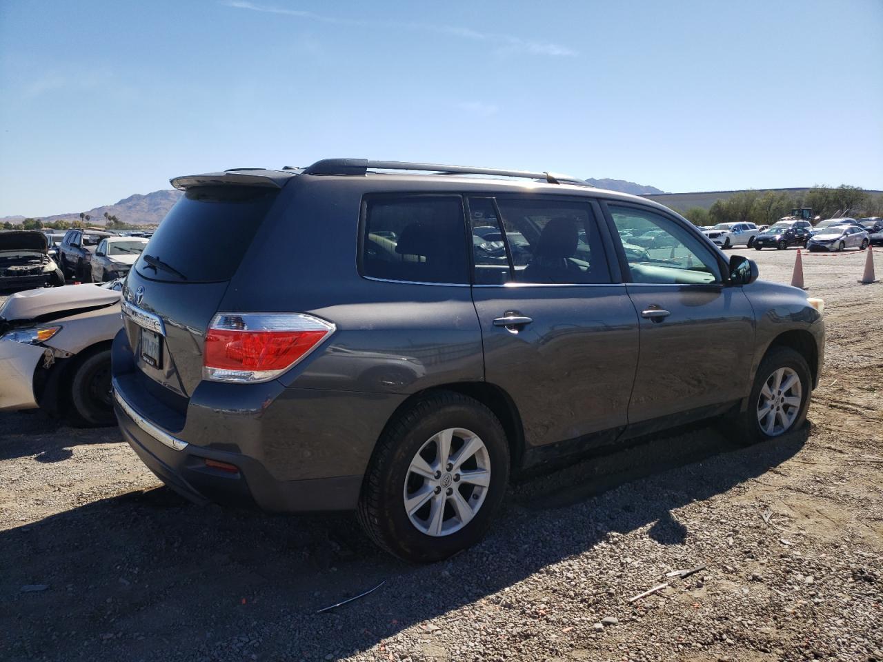 2012 TOYOTA HIGHLANDER