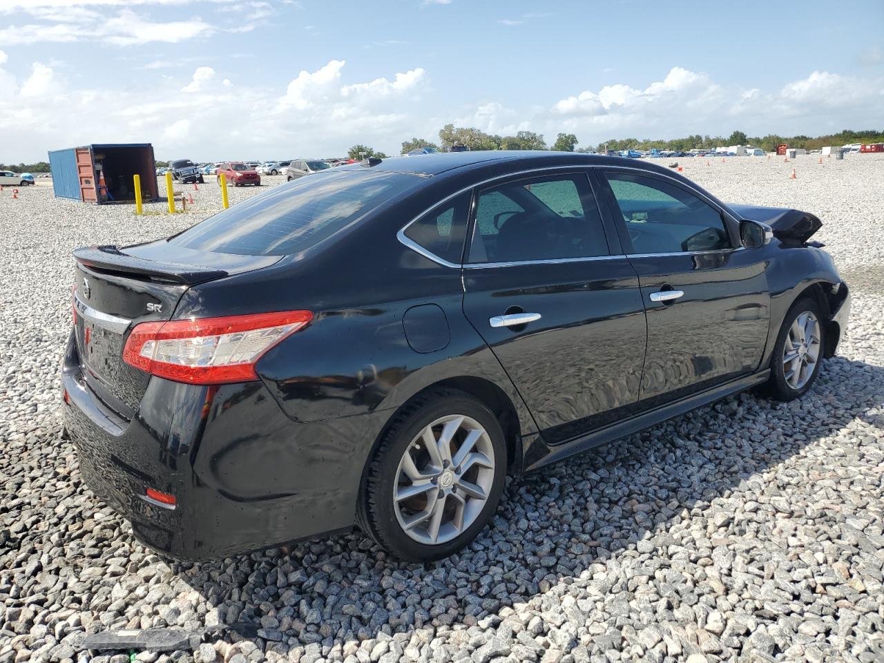 2015 NISSAN SENTRA
