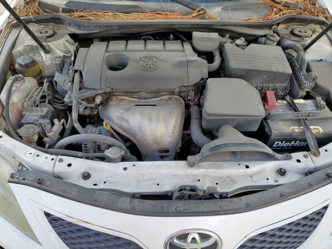 2011 TOYOTA CAMRY