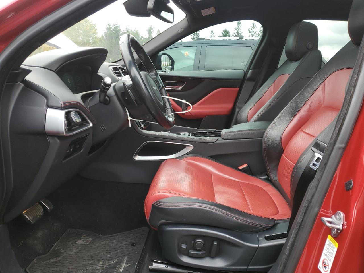 2017 JAGUAR F-Pace