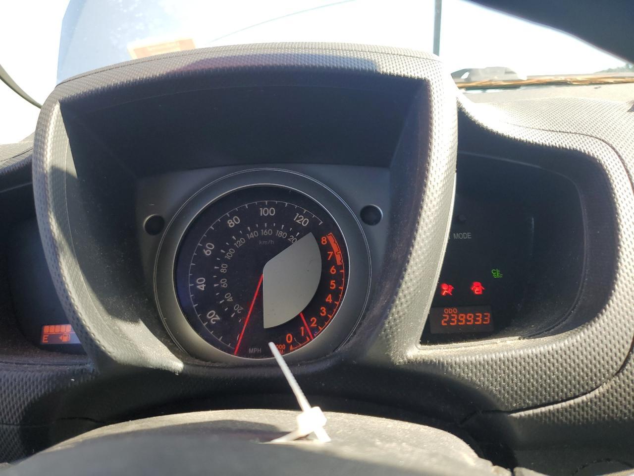 2010 TOYOTA SCION