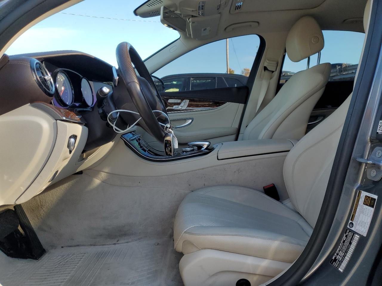 2017 MERCEDES-BENZ E-Class
