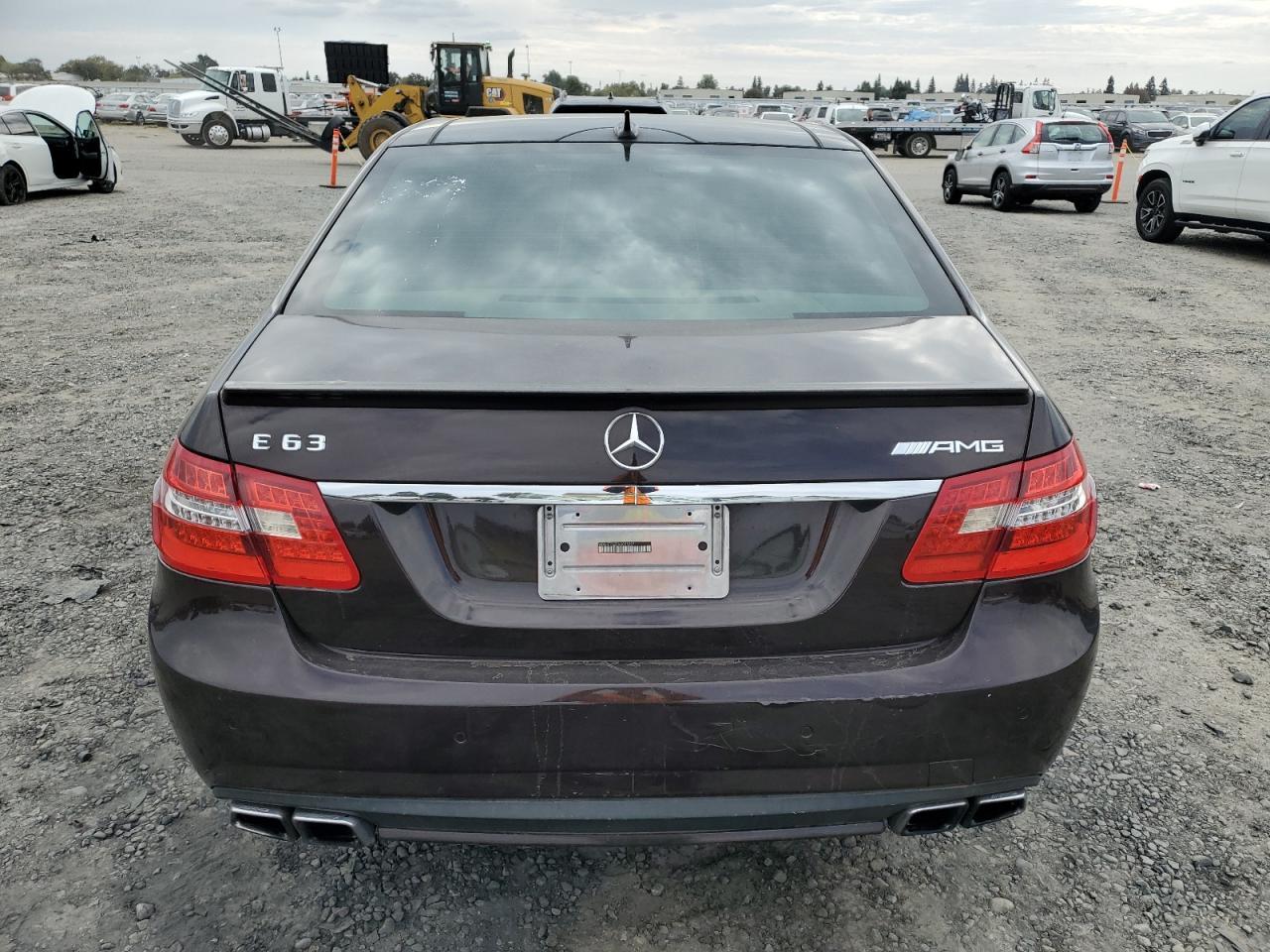 2010 MERCEDES-BENZ E-Class