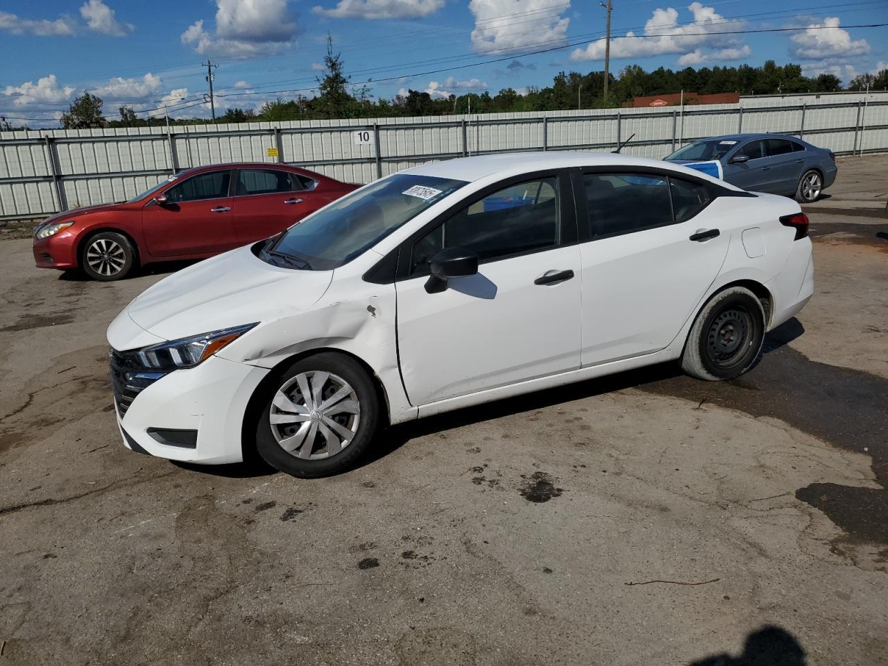 2023 NISSAN VERSA