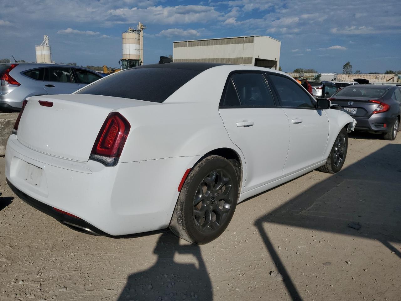 2017 CHRYSLER 300
