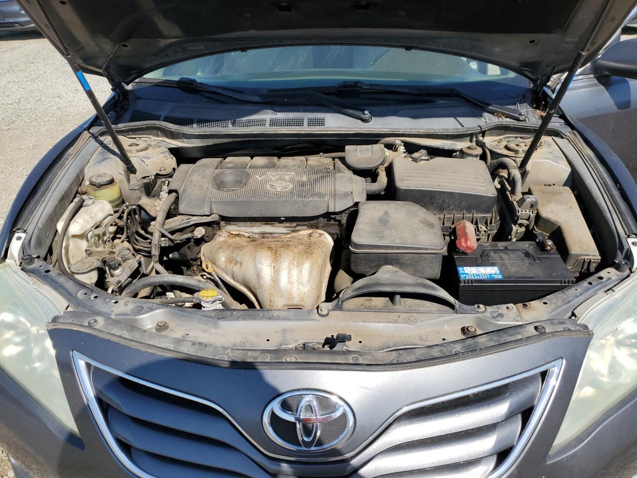 2010 TOYOTA CAMRY