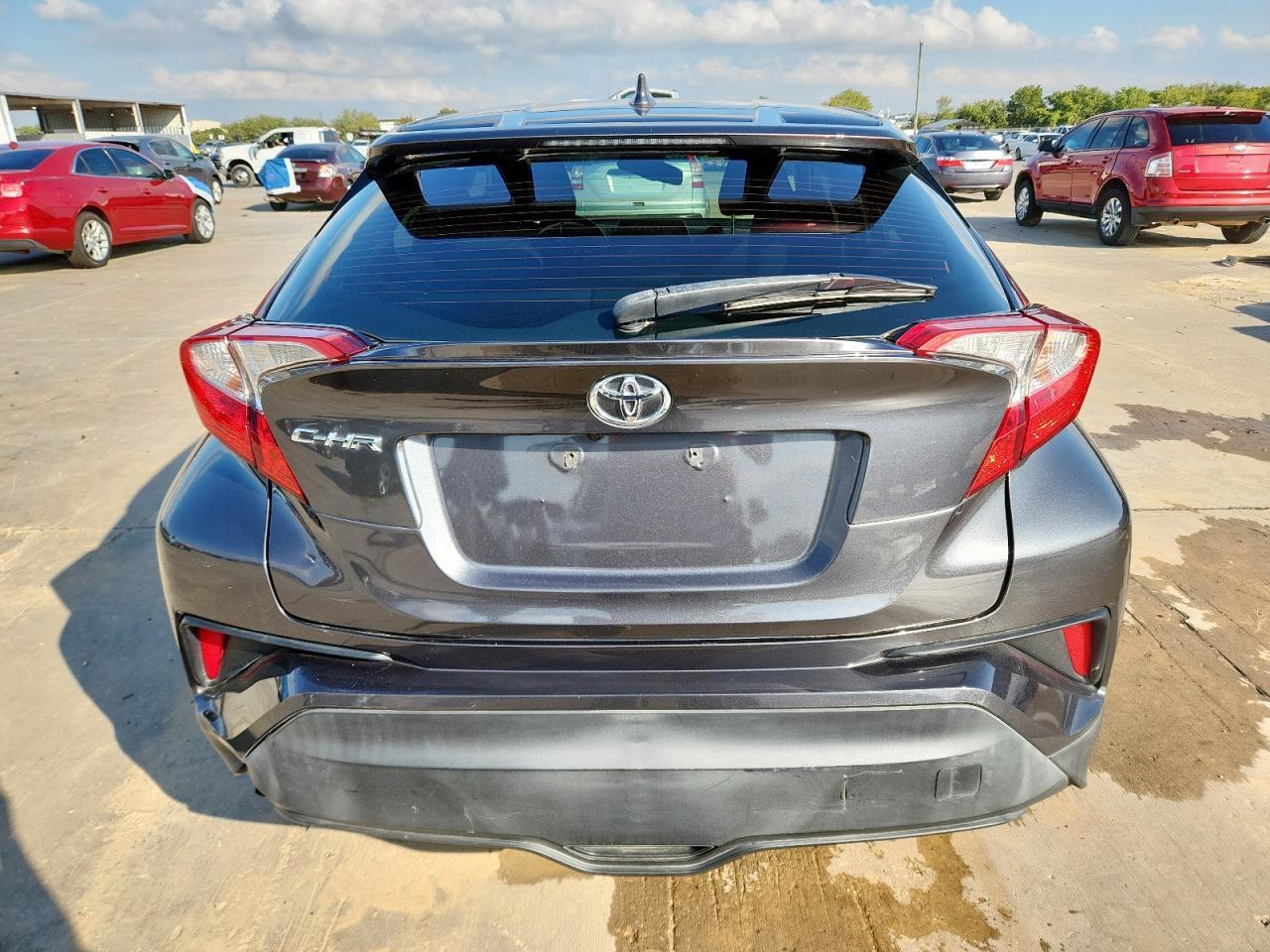 2018 TOYOTA C-HR
