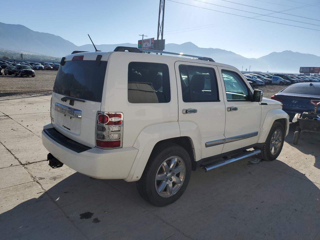 2009 JEEP Liberty