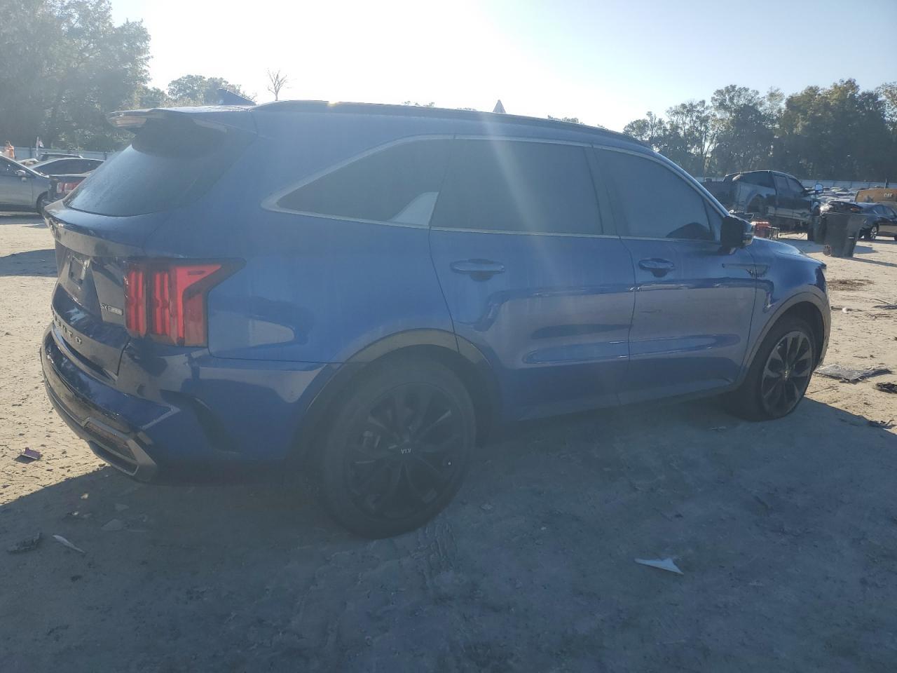 2021 KIA SORENTO