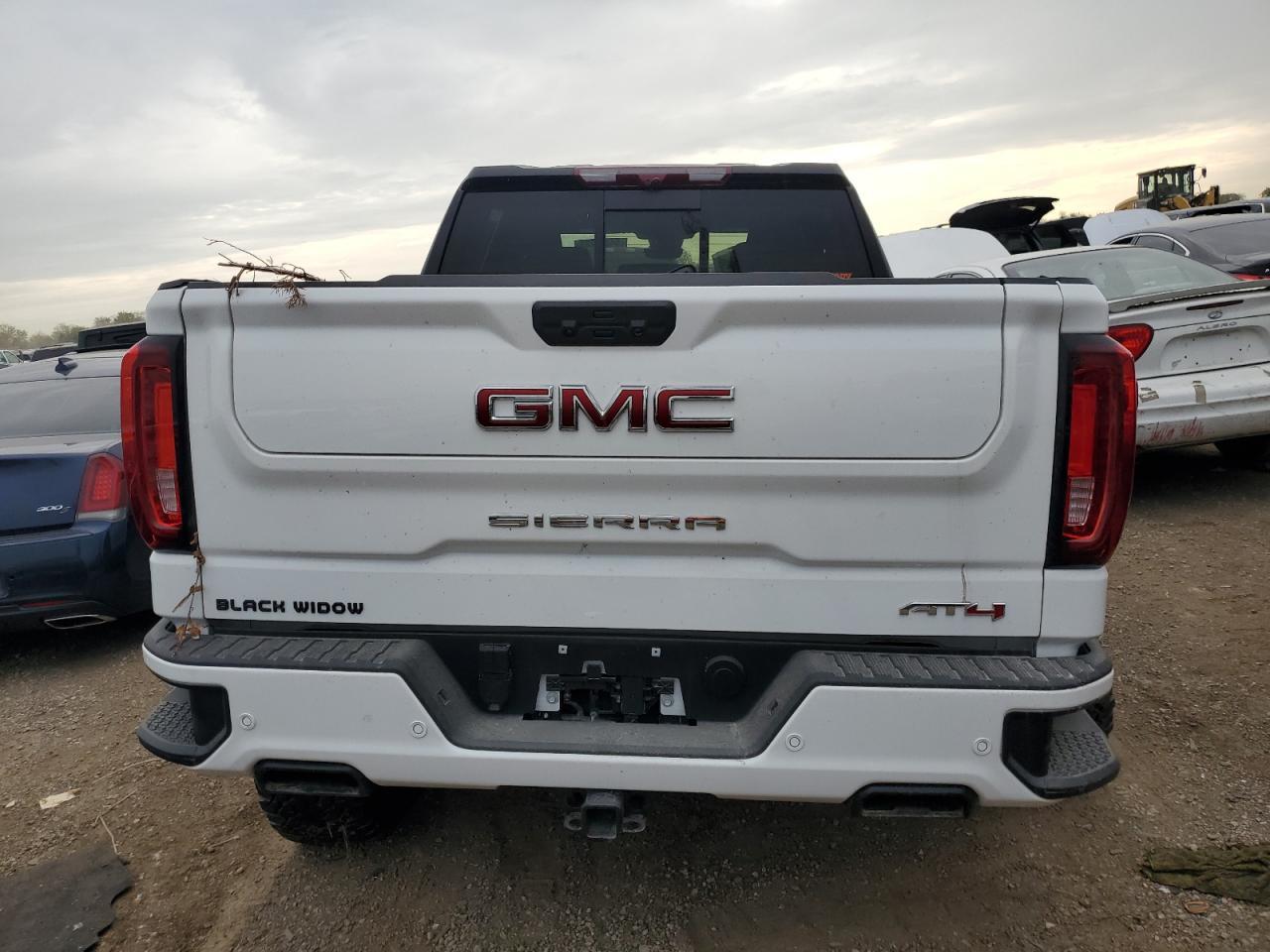 2025 GMC Sierra