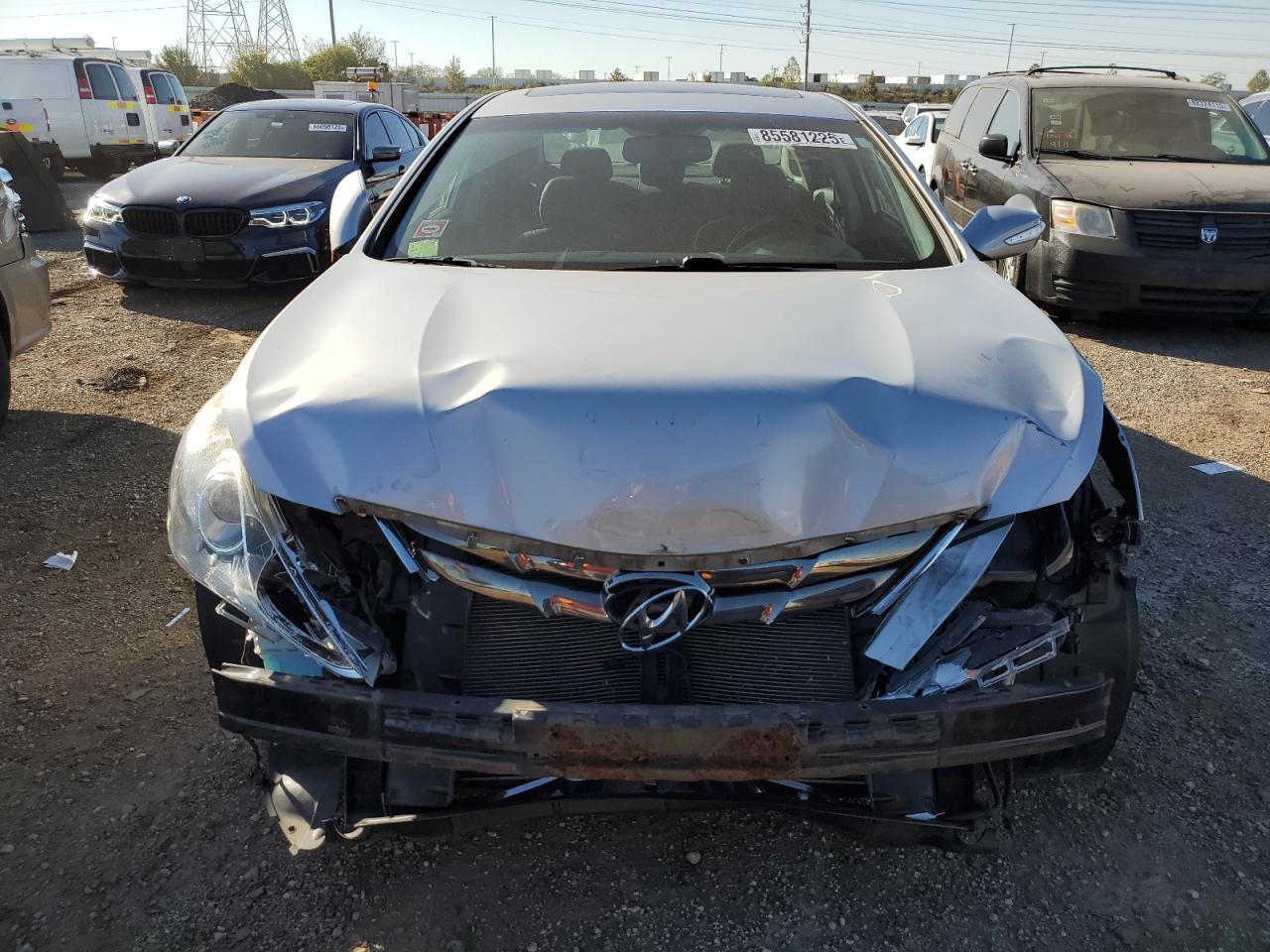 2011 HYUNDAI SONATA