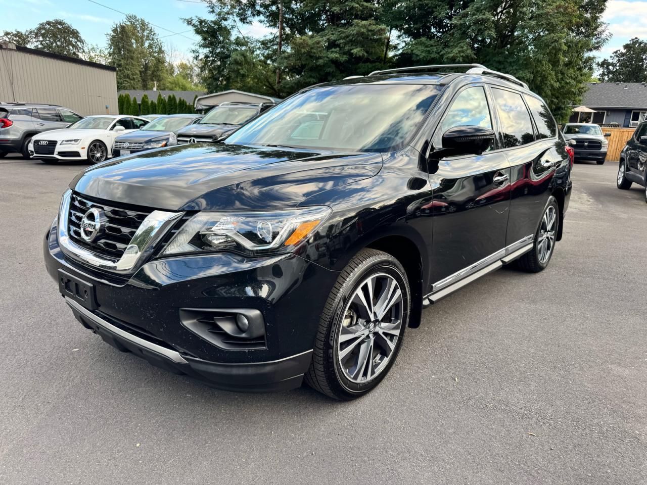 2017 NISSAN PATHFINDER