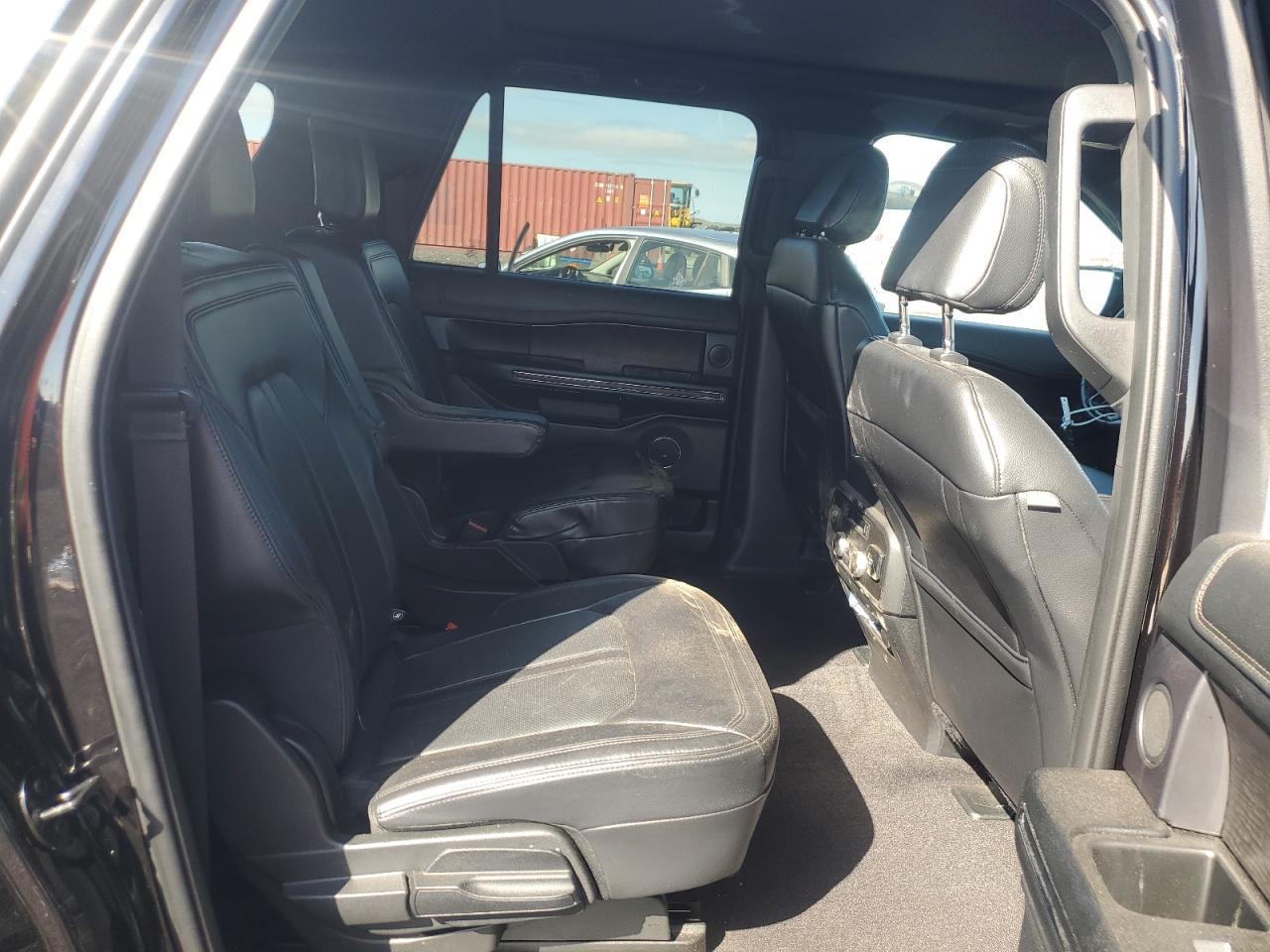 2021 FORD Expedition