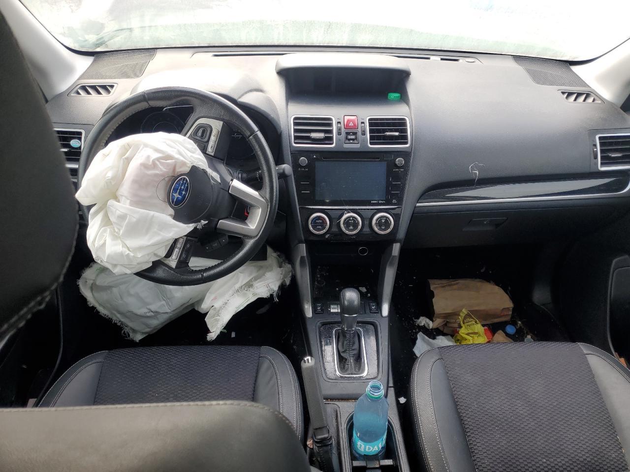 2018 SUBARU FORESTER