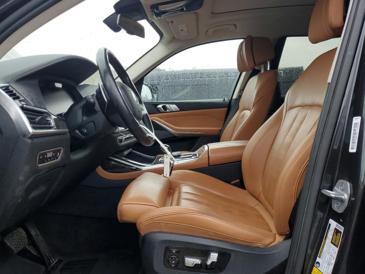 2019 BMW X7
