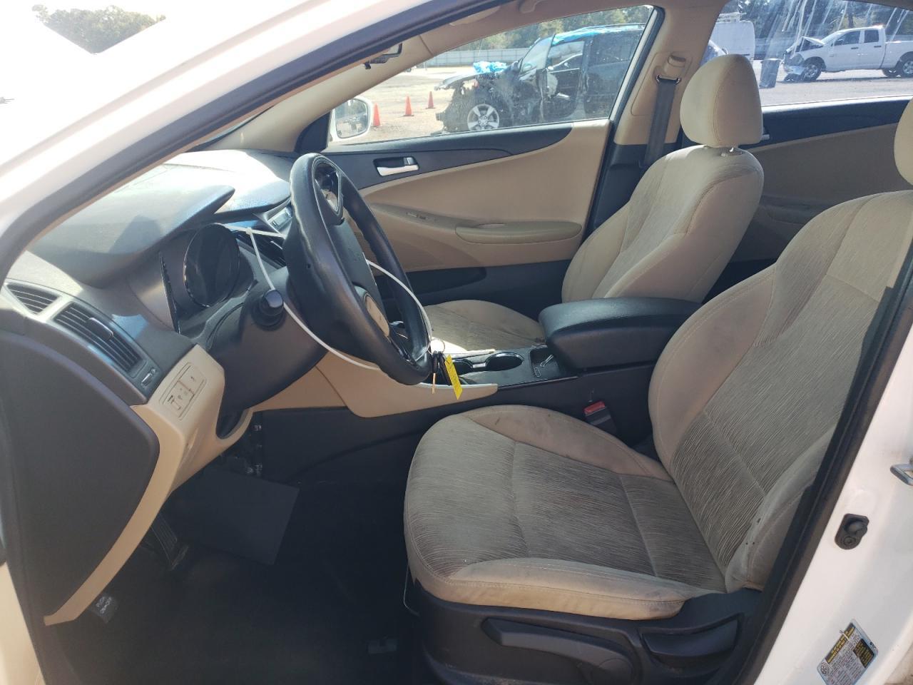2013 HYUNDAI SONATA