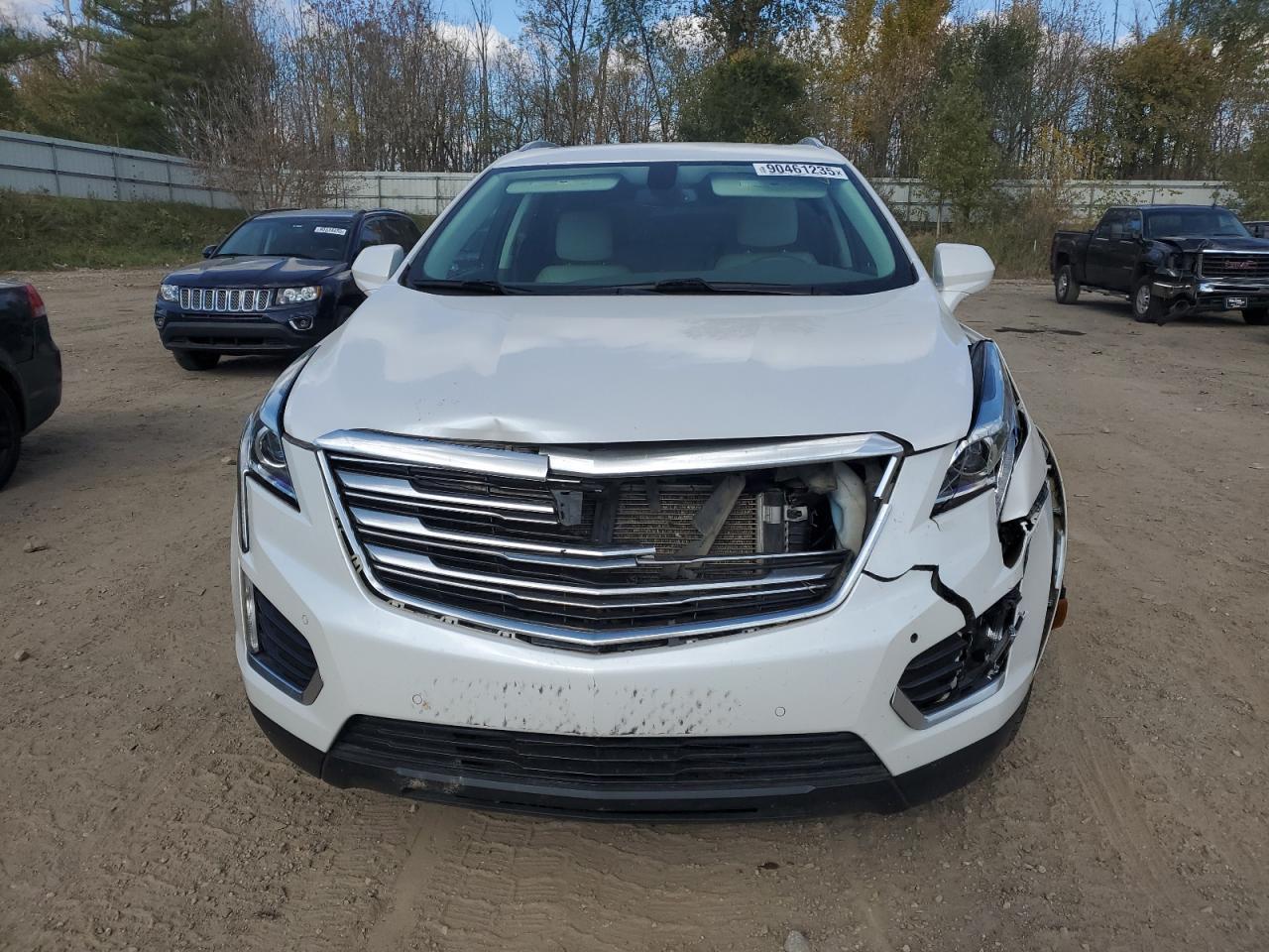 2017 CADILLAC XT5