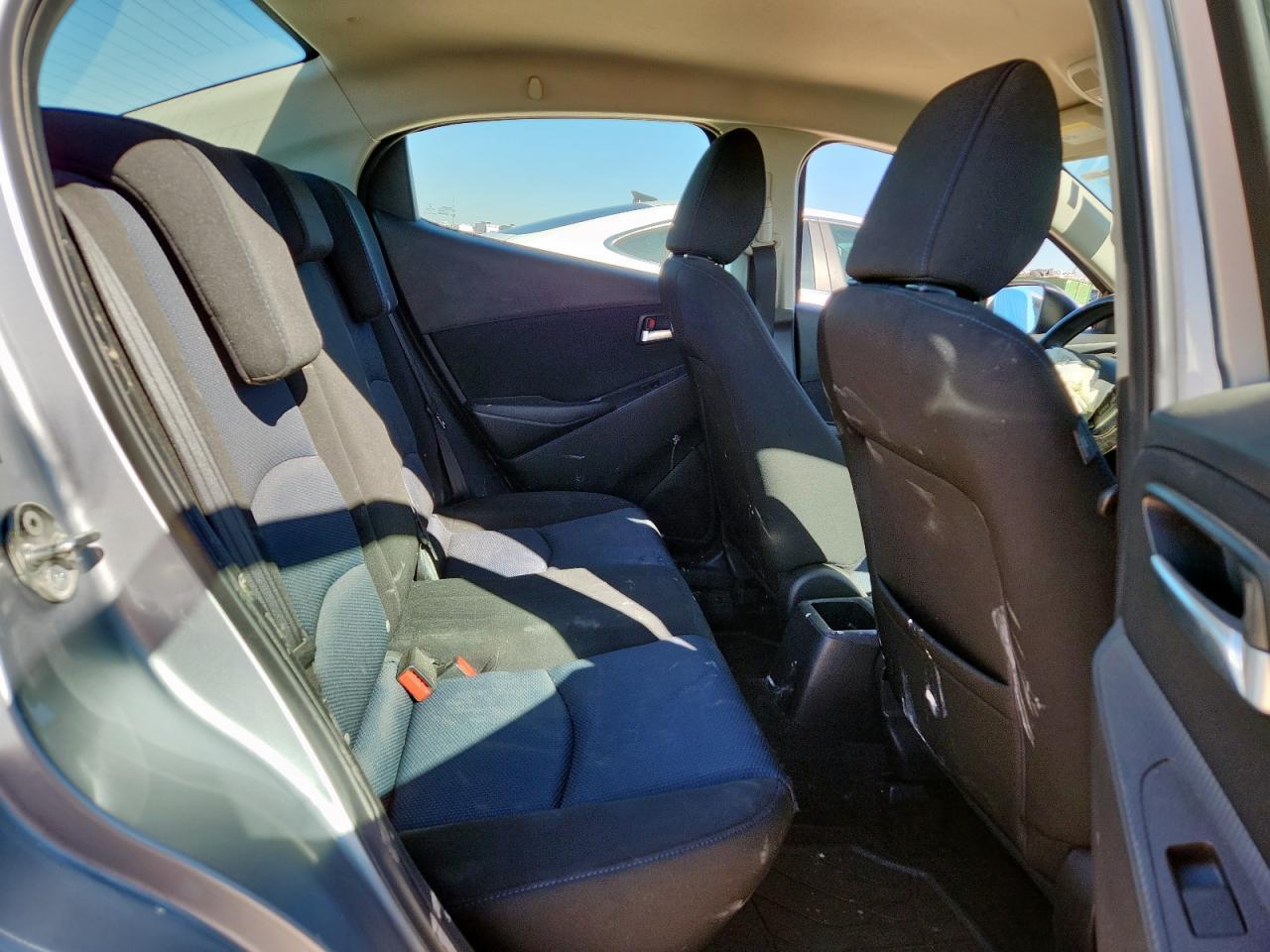 2018 TOYOTA YARIS