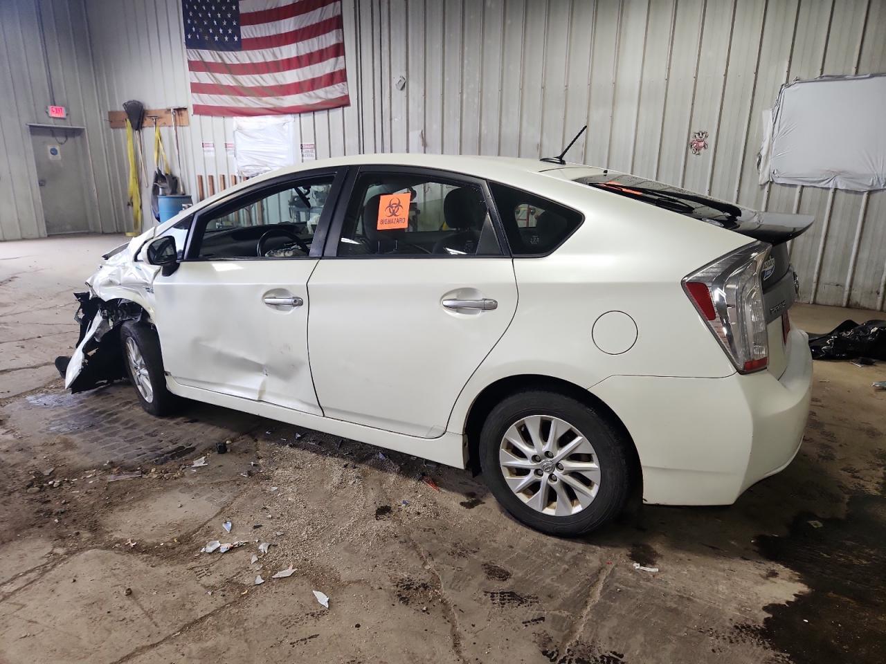 2012 TOYOTA Prius Plug-In