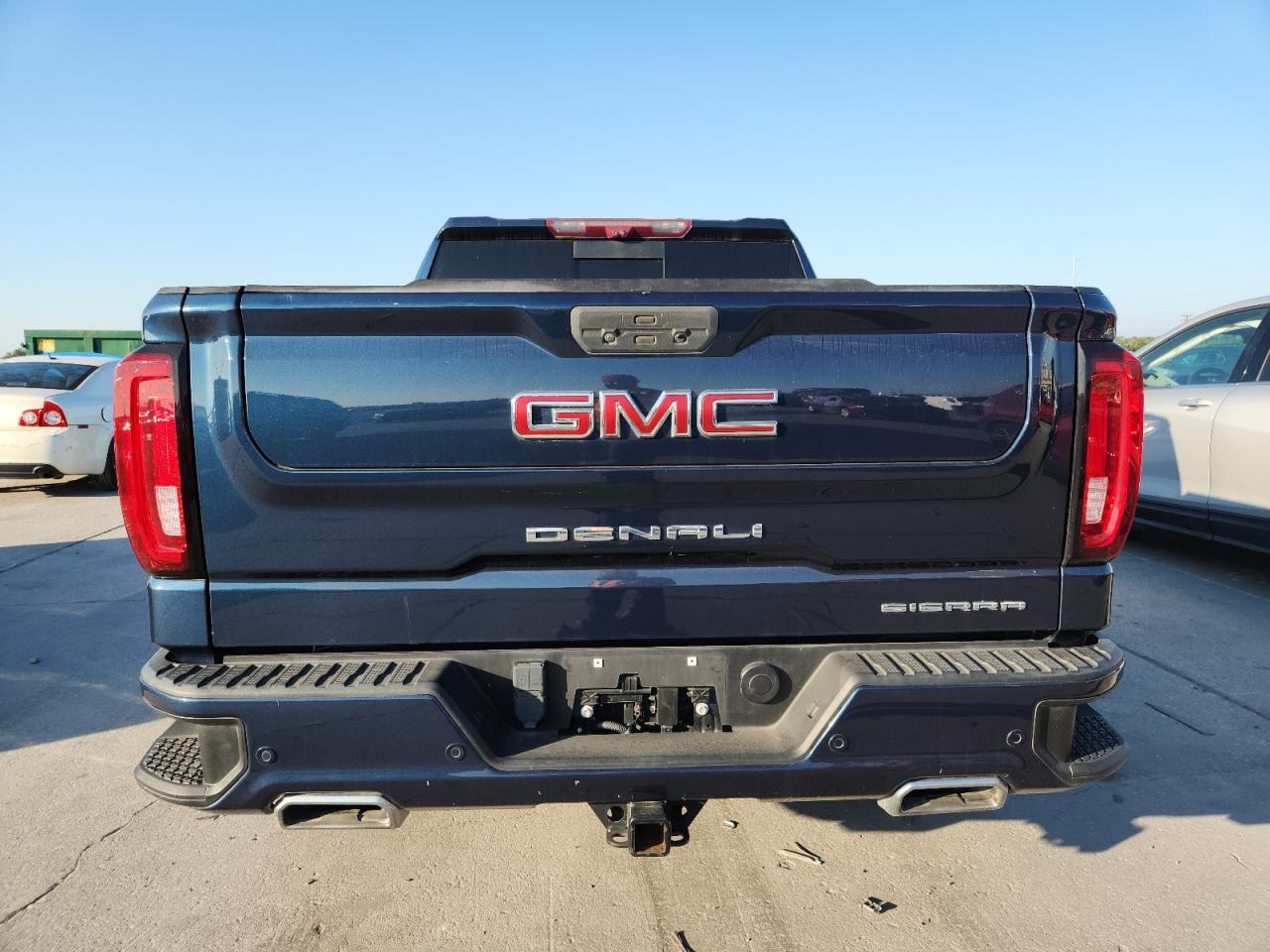 2020 GMC Sierra