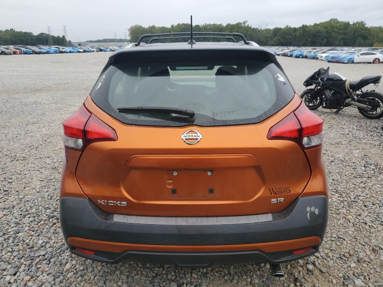 2018 NISSAN KICKS