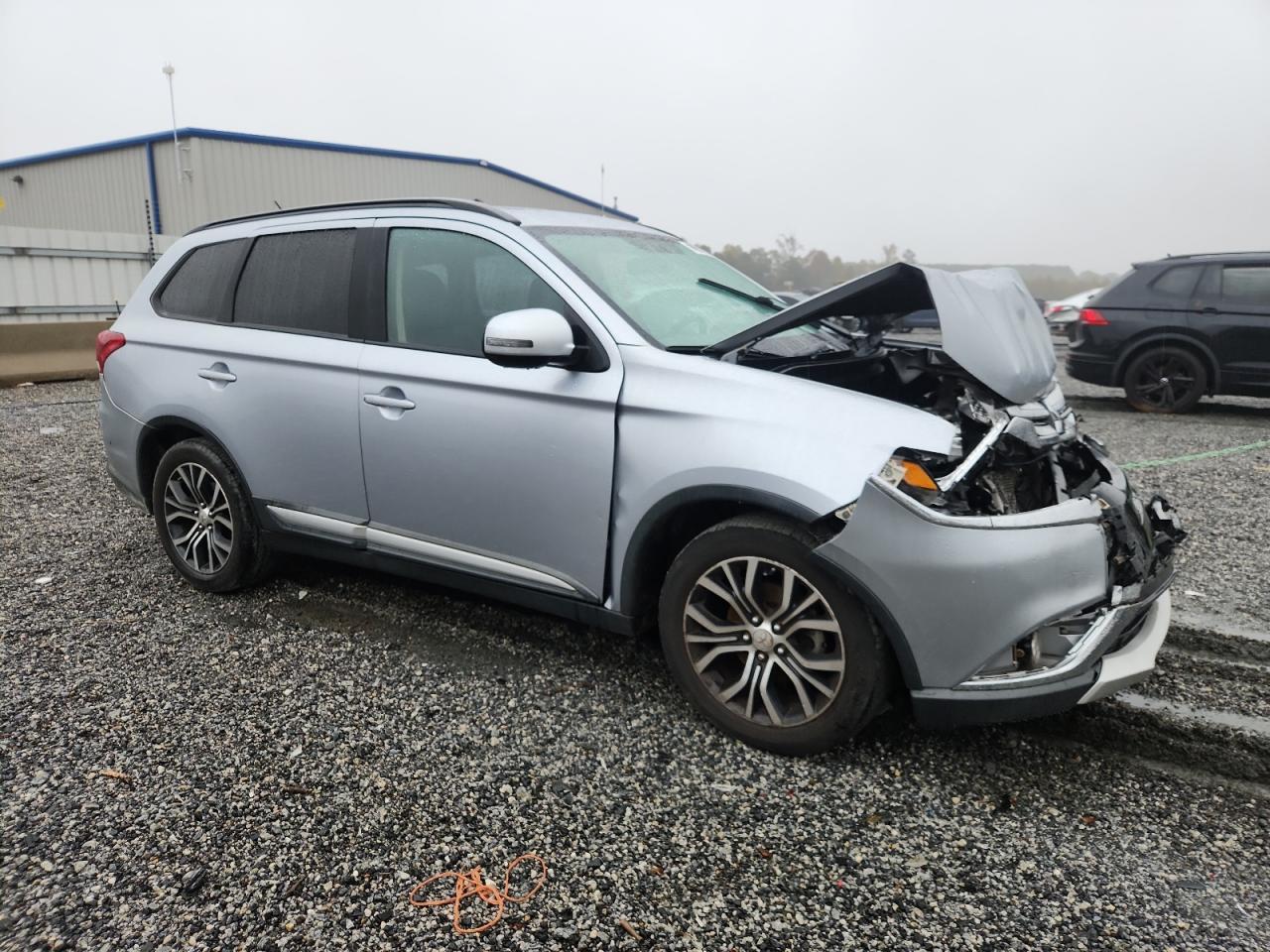 2016 MITSUBISHI outlander
