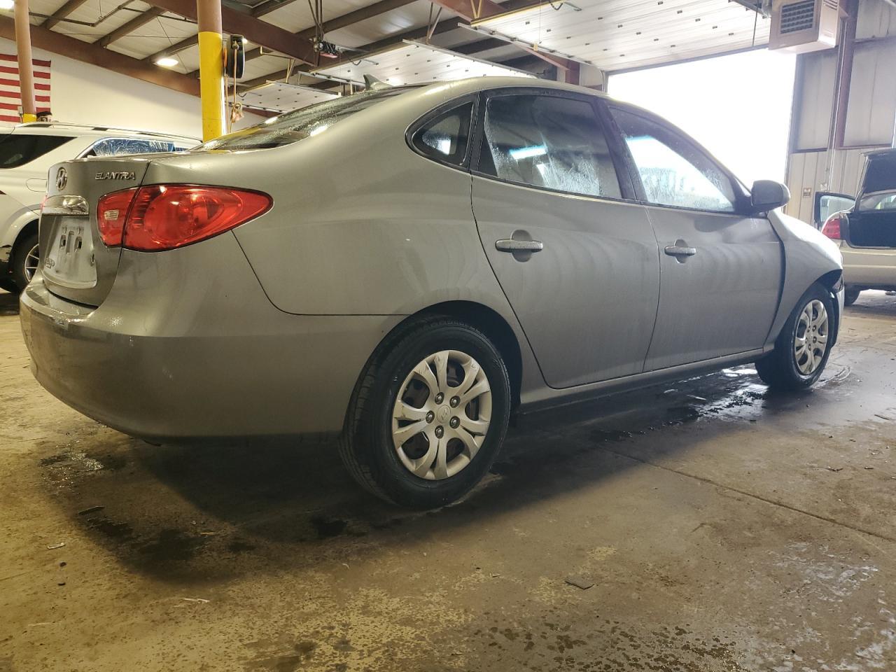2010 HYUNDAI ELANTRA