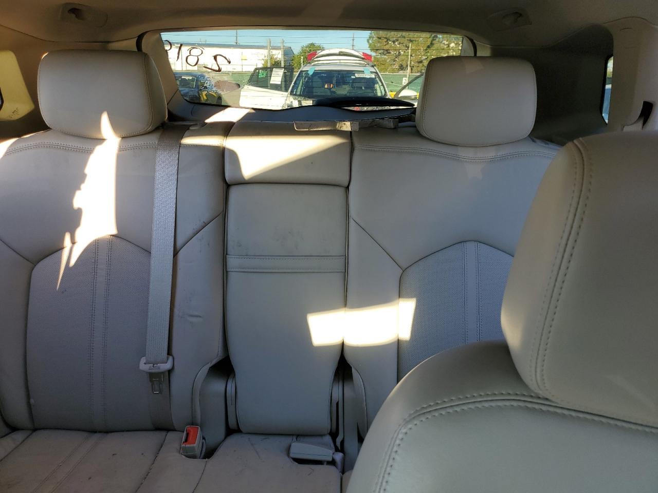 2015 CADILLAC SRX