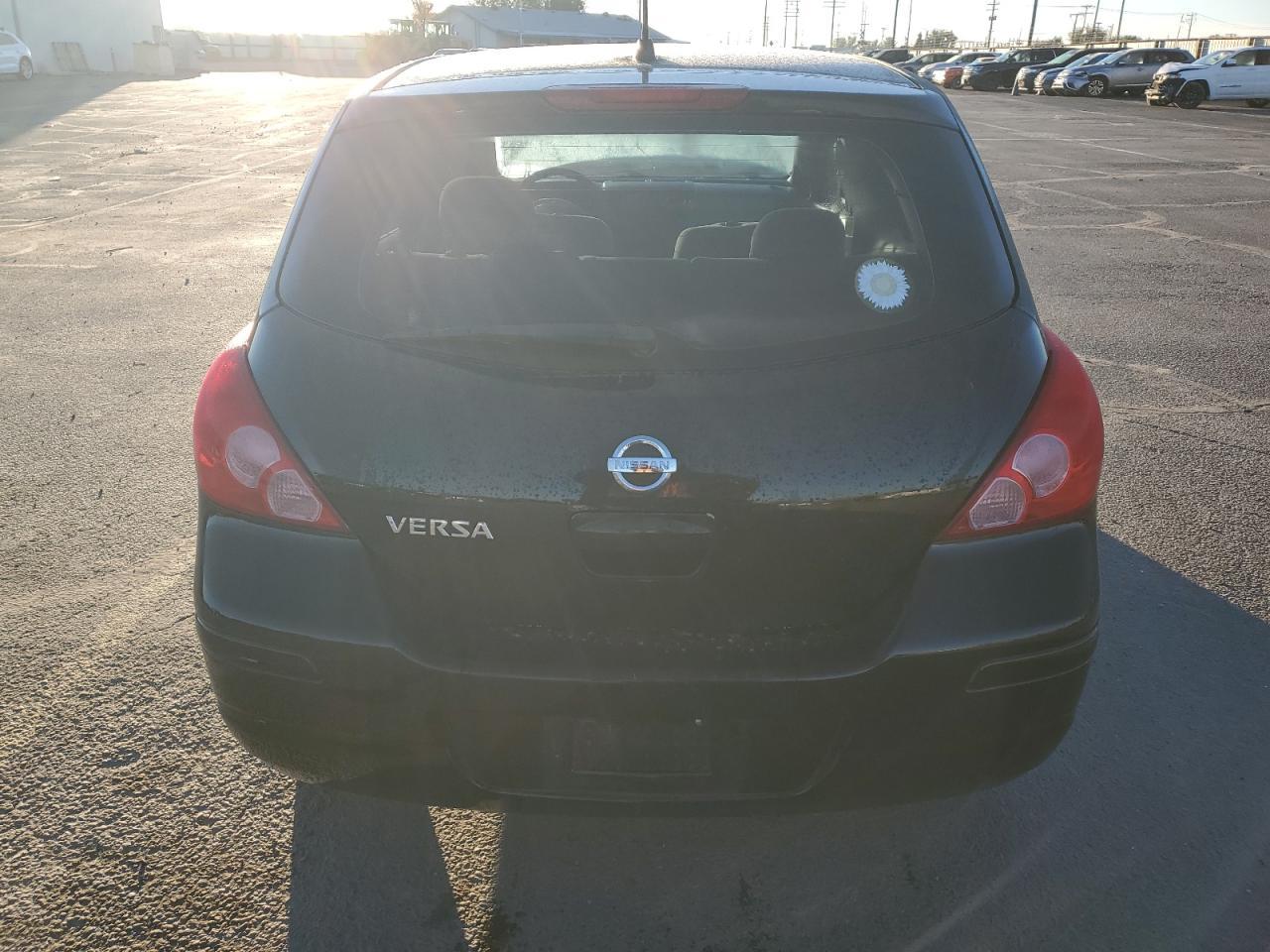 2009 NISSAN VERSA