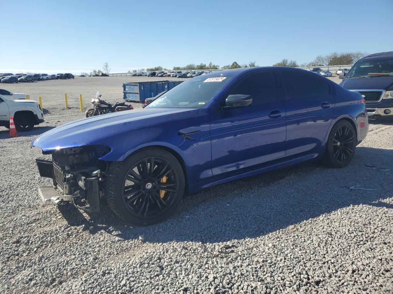 2023 BMW M5
