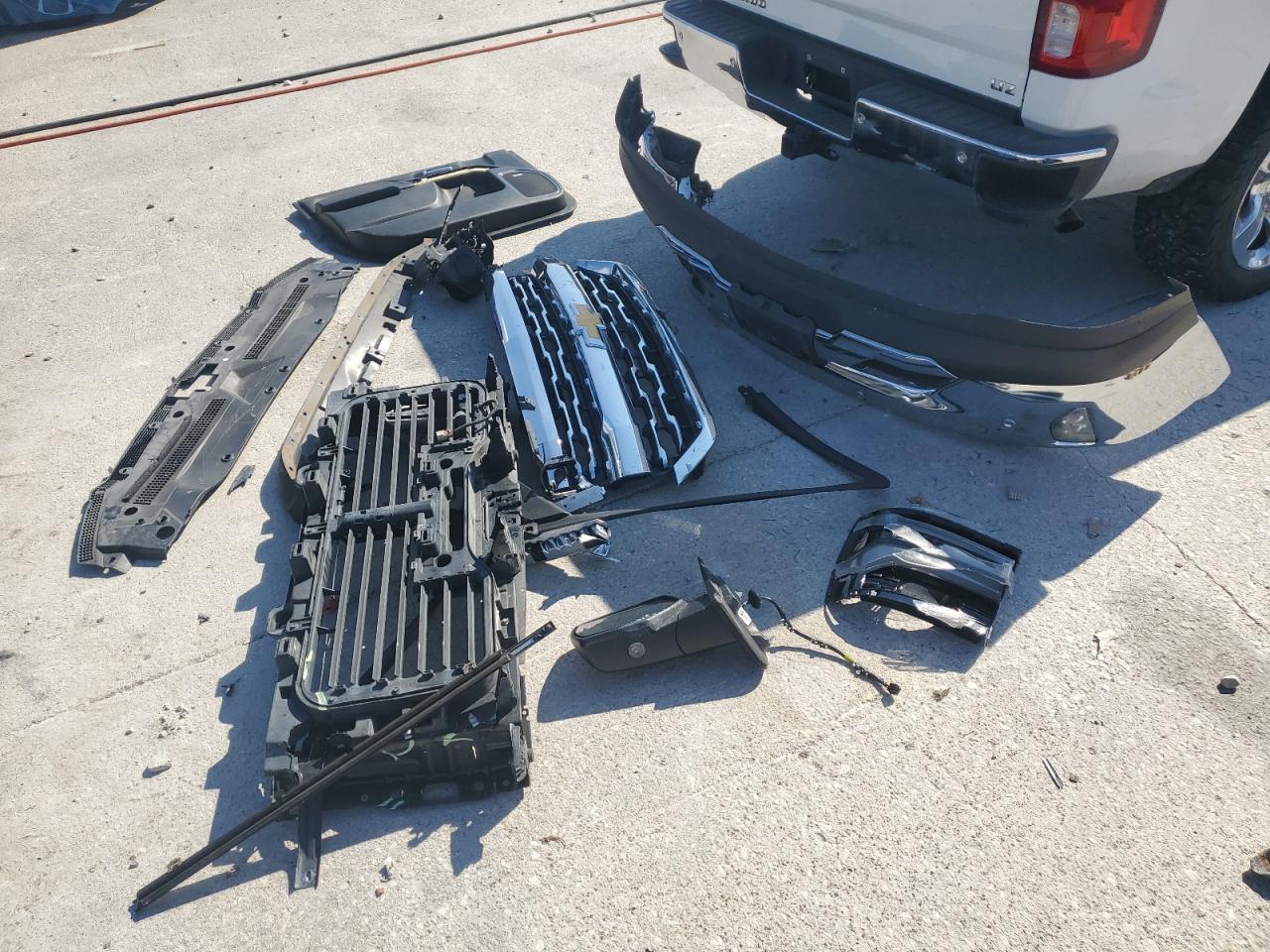 2018 CHEVROLET Silverado
