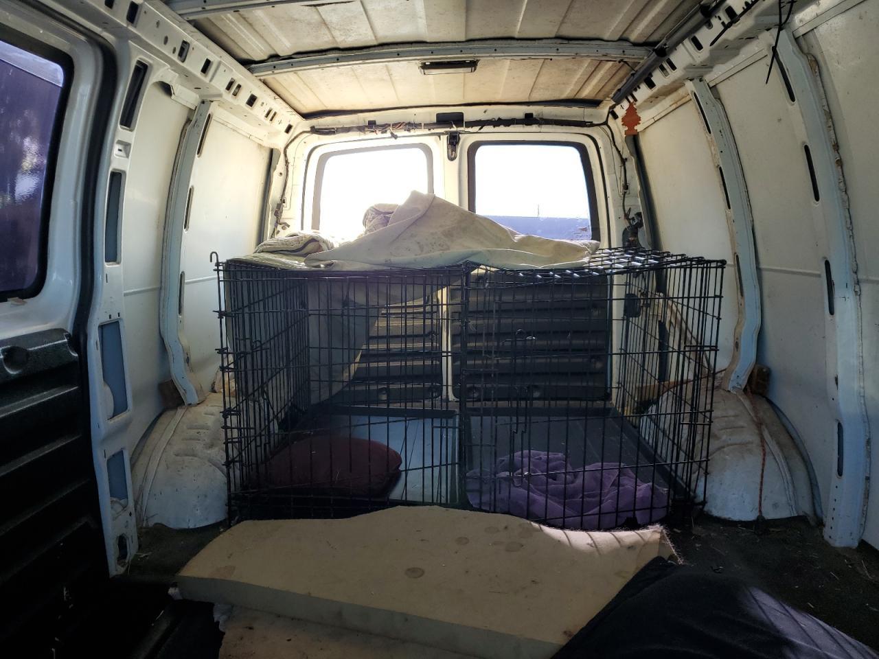 2005 GMC Savana