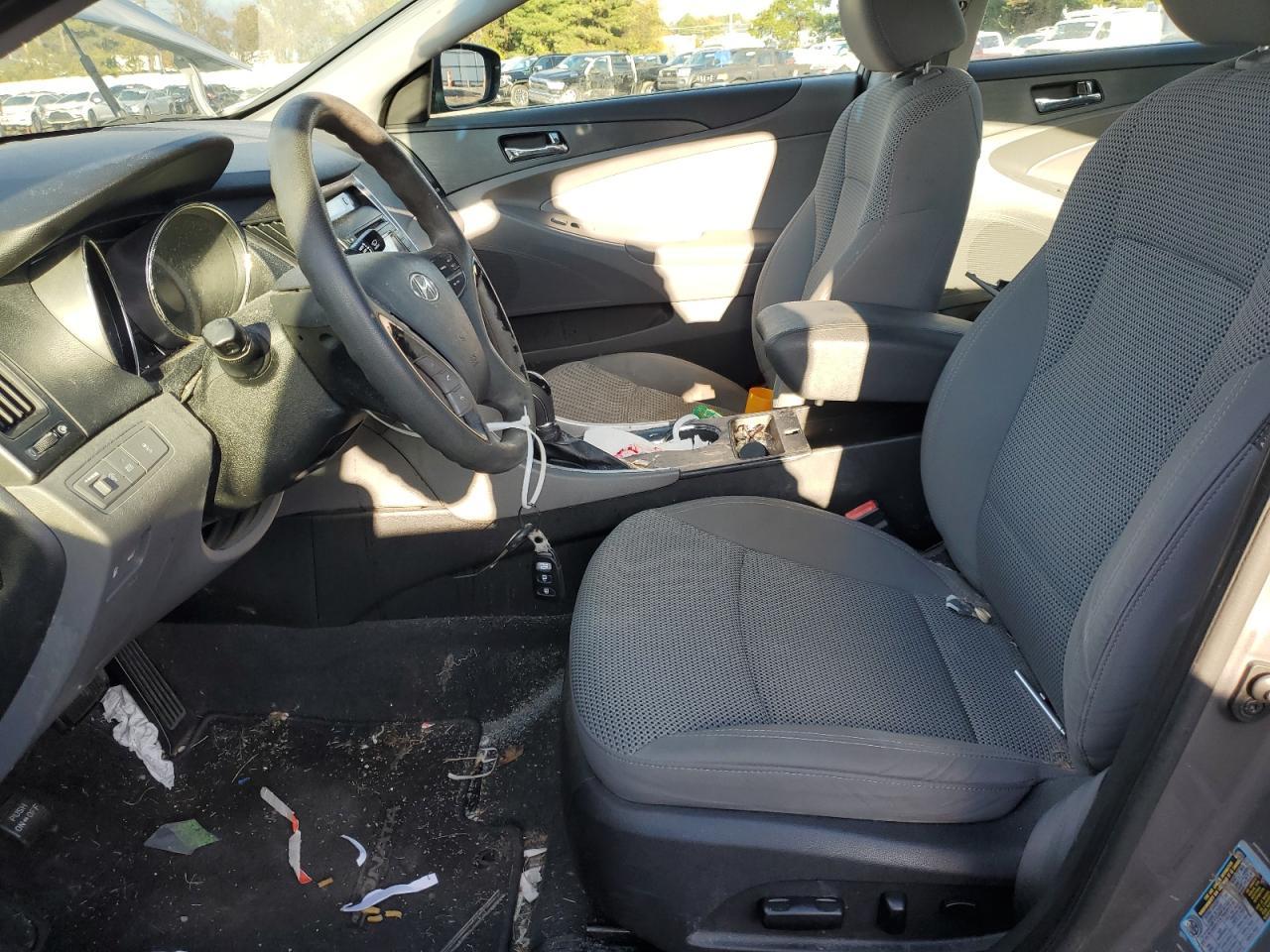 2012 HYUNDAI SONATA
