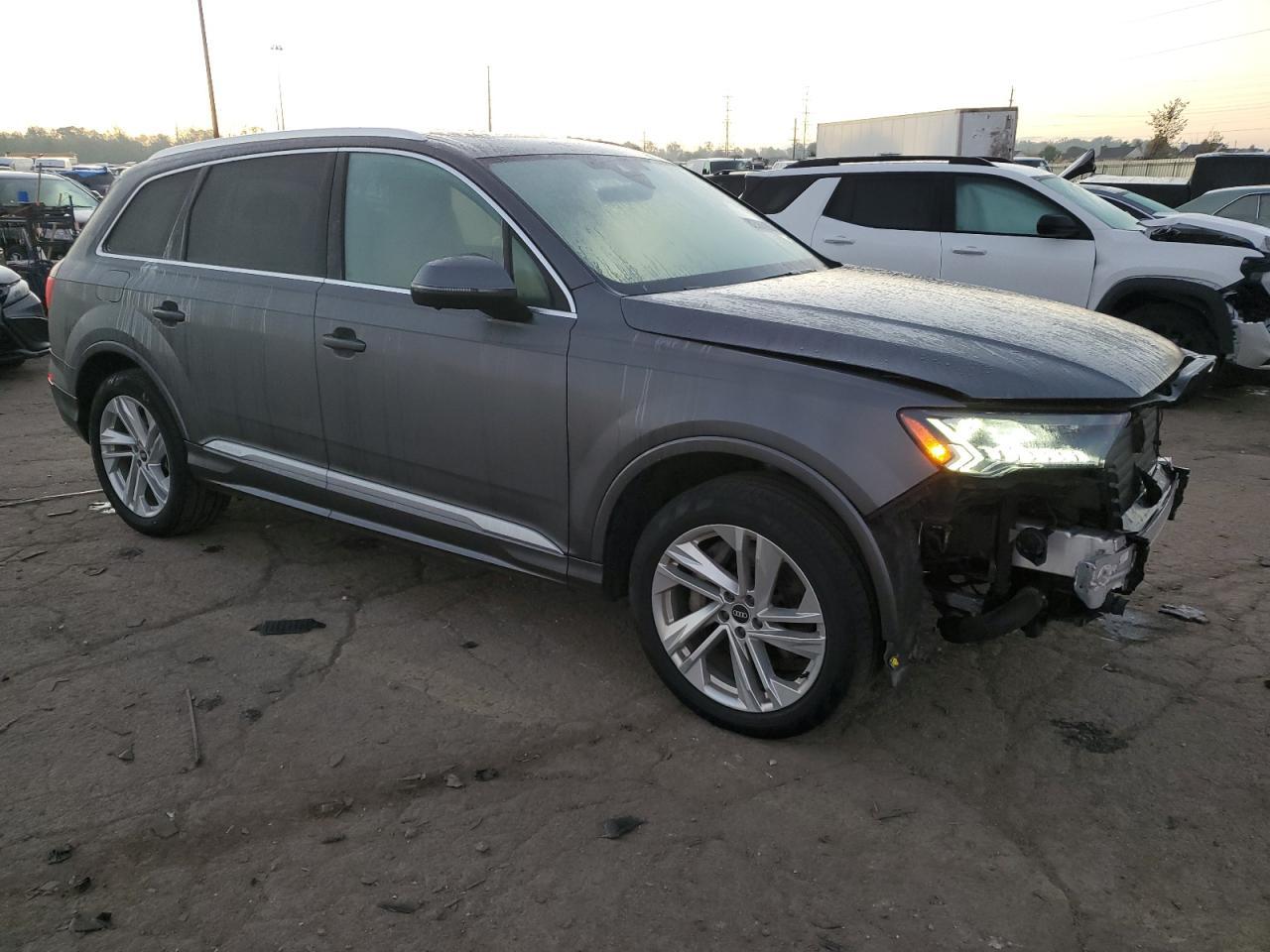 2021 AUDI Q7