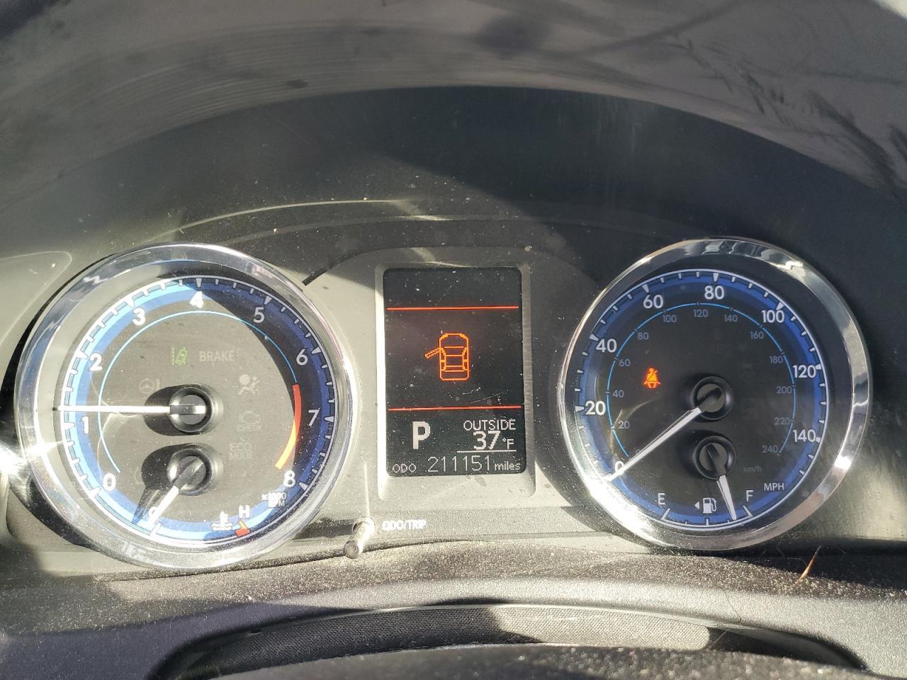 2018 TOYOTA COROLLA