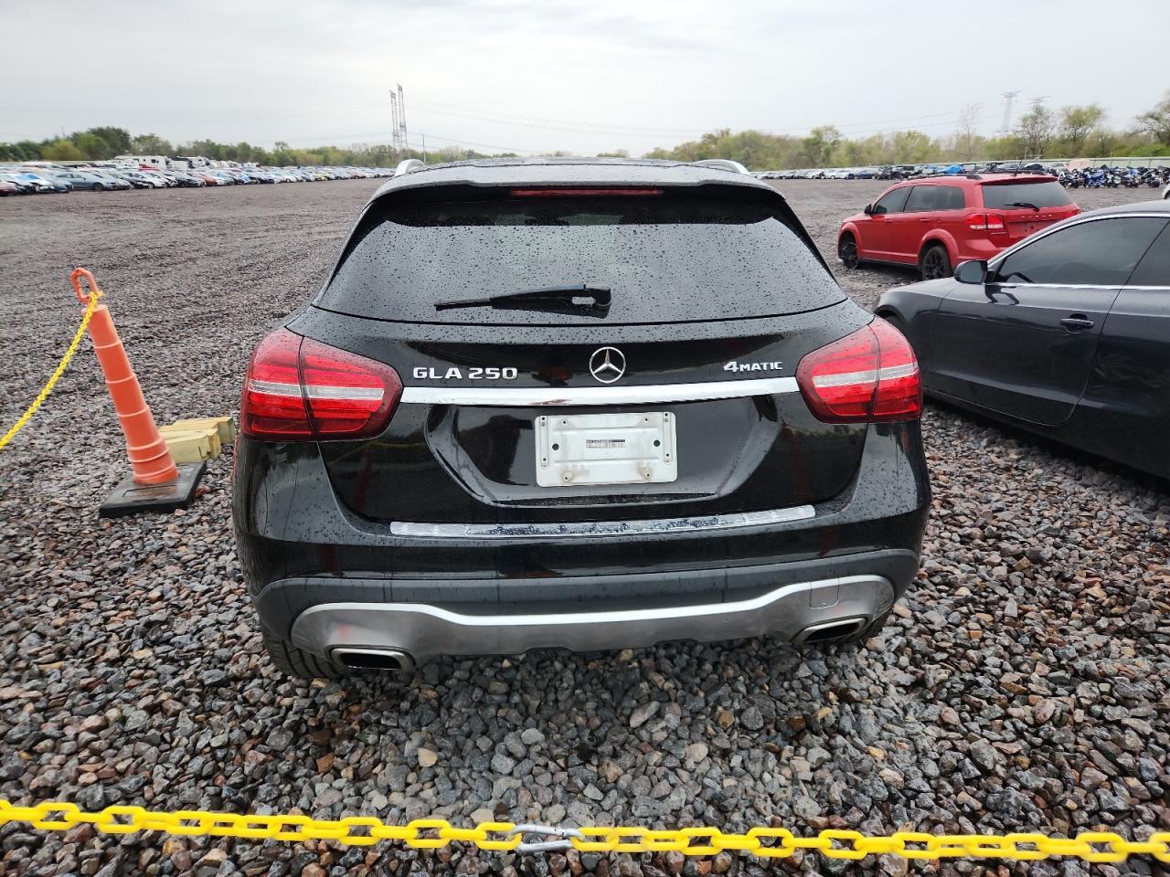 2018 MERCEDES-BENZ GLA-Class