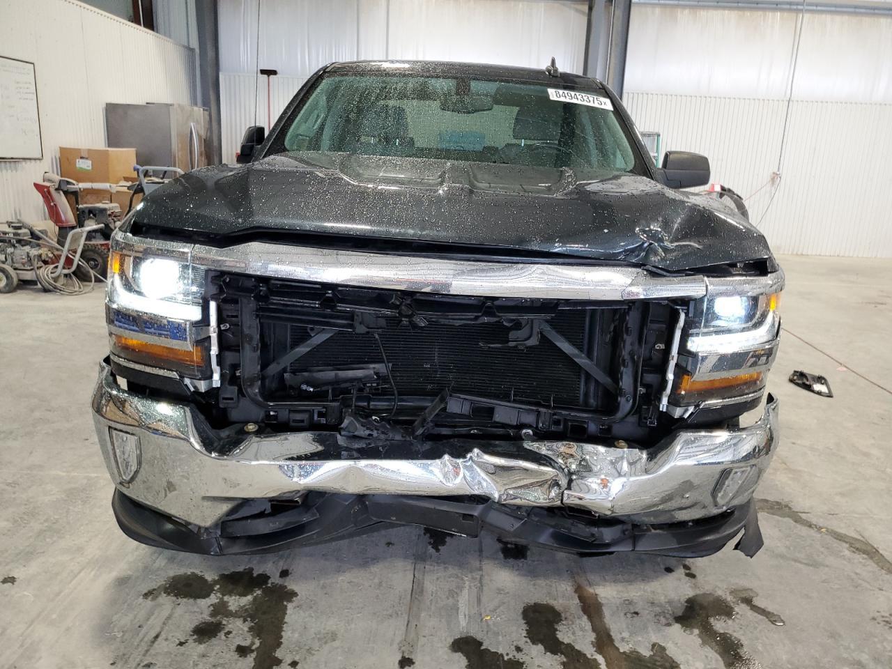2018 CHEVROLET Silverado