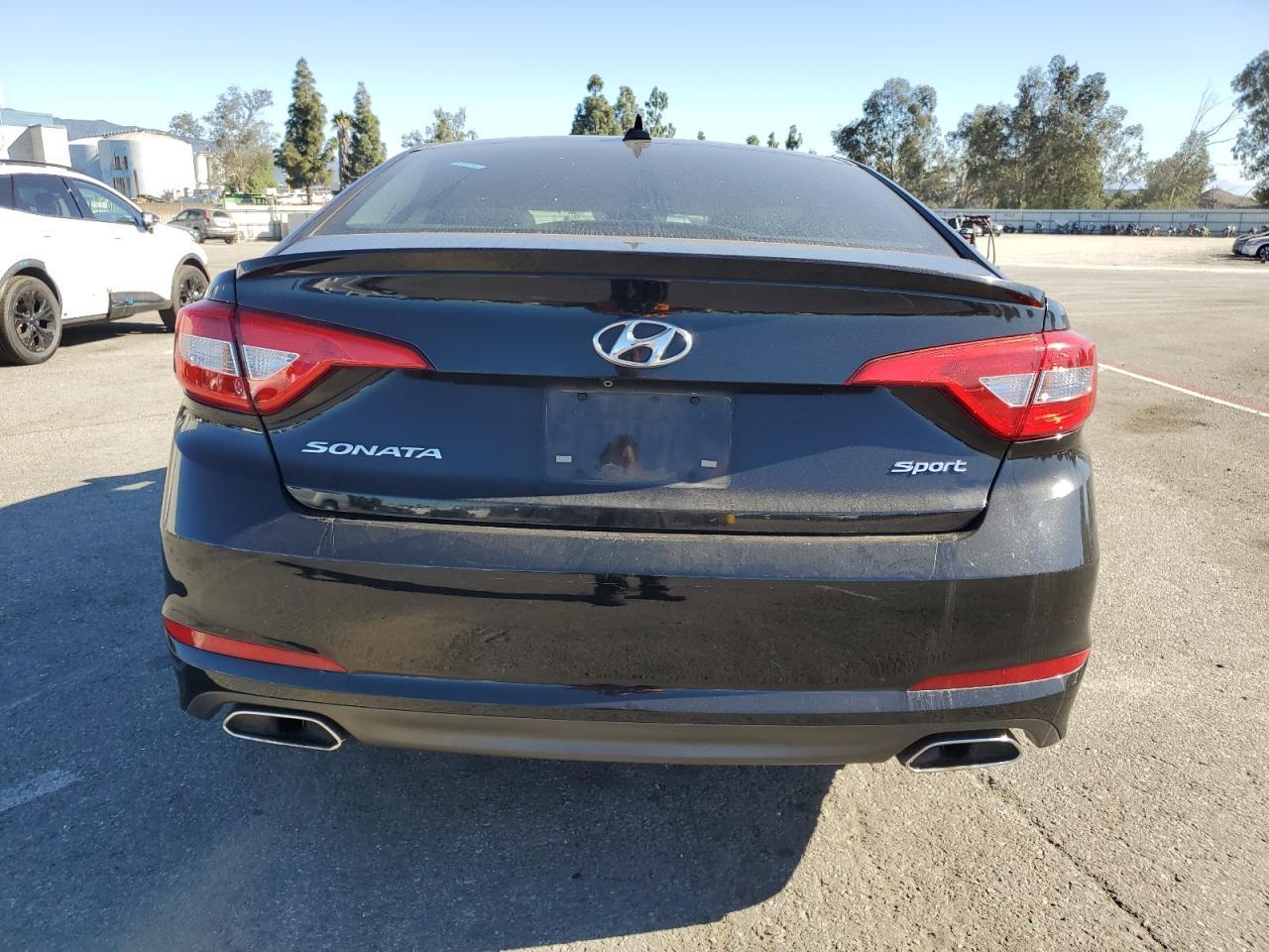 2016 HYUNDAI SONATA