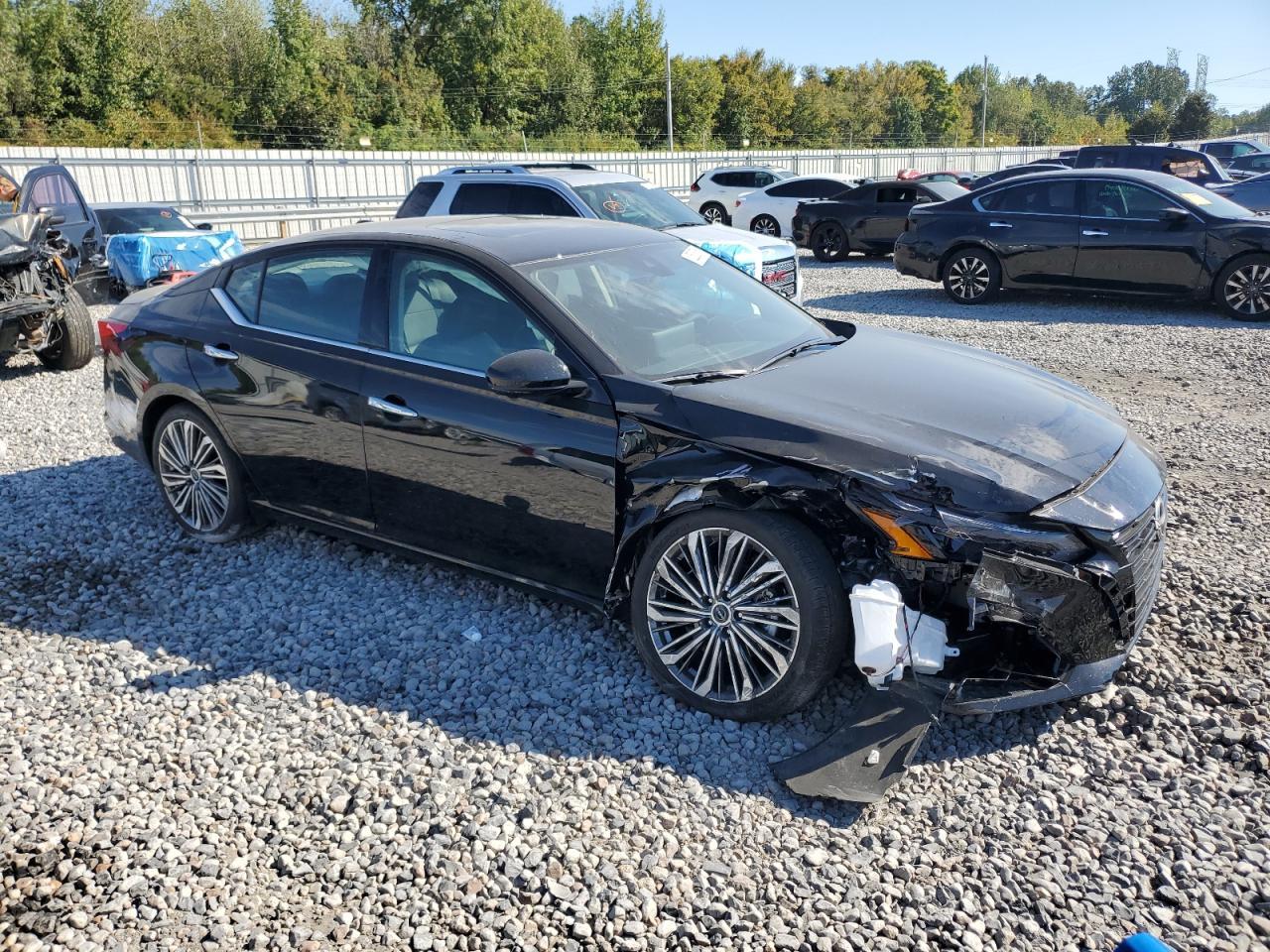 2025 NISSAN ALTIMA