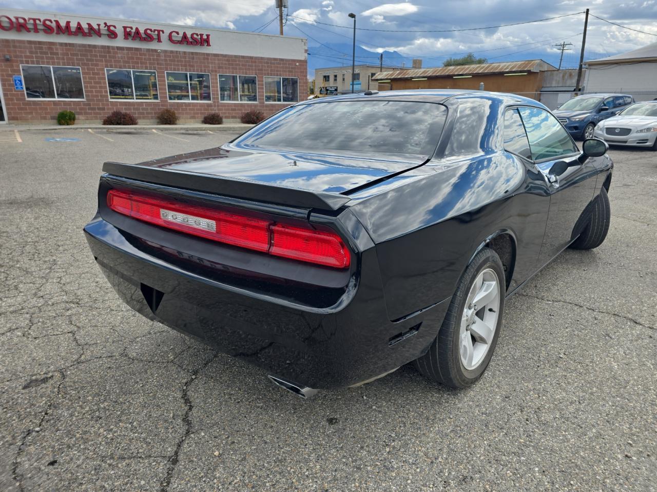 2013 DODGE Challenger