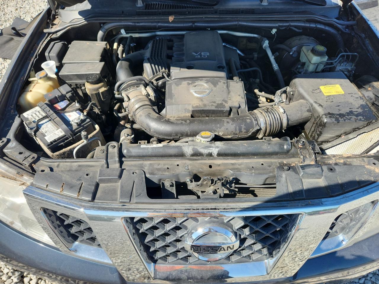 2016 NISSAN Frontier