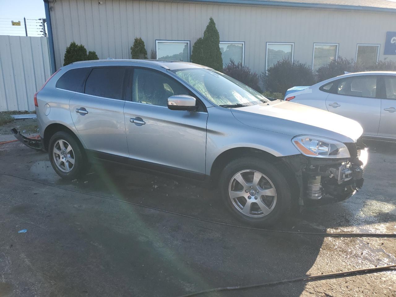 2012 VOLVO XC60